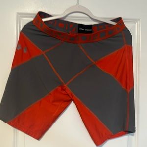 Men’s Under Armour core compression shorts. Sized XL